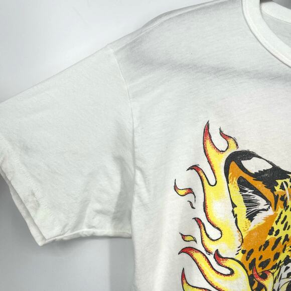 Daydreamer Def Leppard TNT Pyromania '83 Ringer Tee White Medium NWOT - Picture 5 of 8